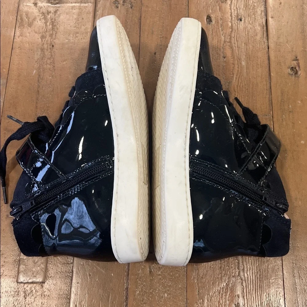 Jacadi navy patent leather high top sneakers girls 31 US 13 scalloped detail